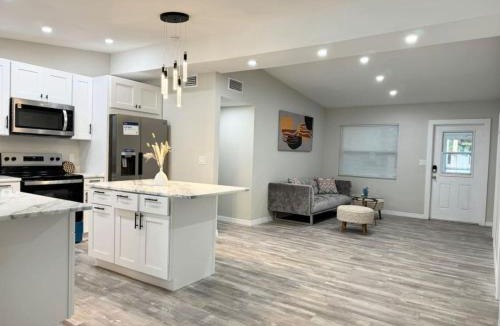 Seminole House | Pool home in Seminole 5miles to beach