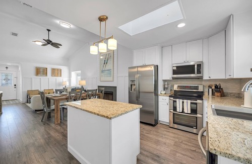 Jacksonville Beach House | Pool, Pickleball & Putting Green Retreat