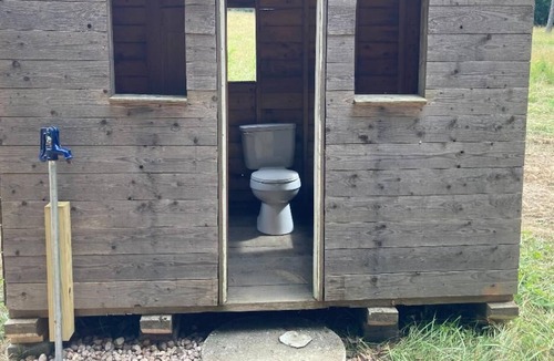 Grover RV Rental | Primitive camping by Neal Creek site #2