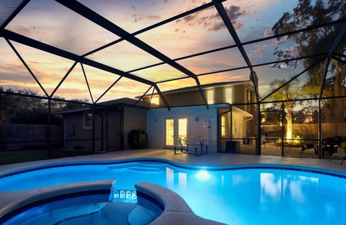 Jacksonville Beach Villa | Private Beach Villa w/ Huge Screened Heated Pool