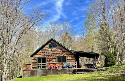 Fleischmanns Cabin | Private Cabin Retreat on 10 Acres!