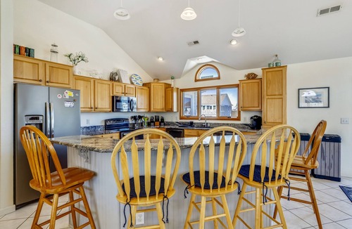 Ocean Sands House | Private heated pool, hot tub, game room with pool table, Pet friendly!