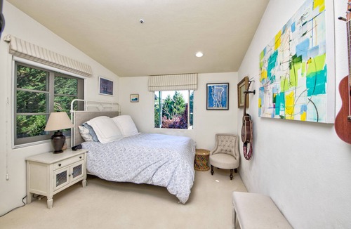 Strawberry House | Private Mediterranean home in Mill Valley w/ views