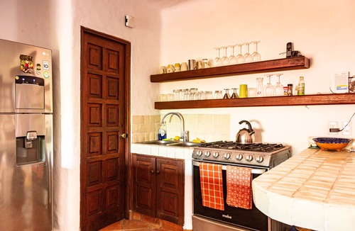 Almacen Apartment | Private Paradise steps to Centro
