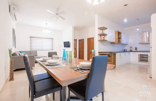La Paz House | Private Rooftop | Walk to Malecón | Gated Stay