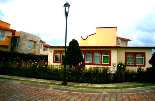 Toluca Municipality Resort | Private room ∙ 3 guests