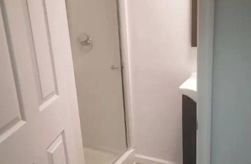 Allentown House | Private room with private bathroom in a Quiet neighborhood
