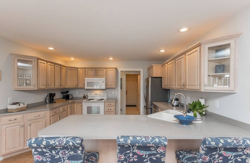 Keezletown House | Private & Spacious - Firepit - Fireplace - Near JMU & Massanutten - Sleeps 10