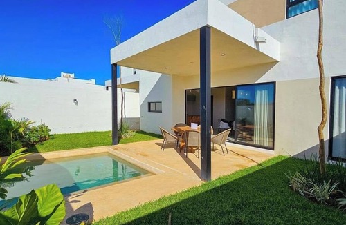 Conkal House | Promotion equipped house + terrace + private pool