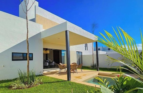 Conkal House | Promotion equipped house + terrace + private pool