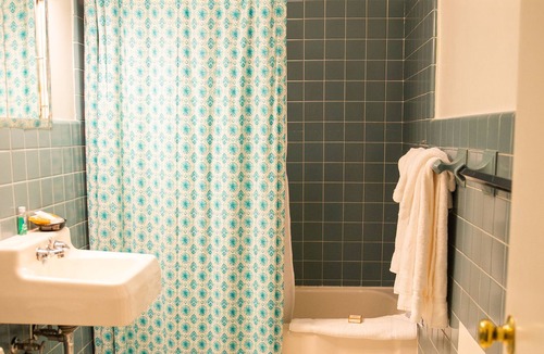 Clemmons Bed & Breakfast | Providence Manor House Bed & Breakfast