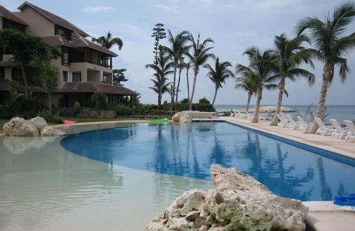 Chunhuhub Condo | Puerto Aventuras, Chac Hal Al, quiet, luxury, marina, steps from private beach