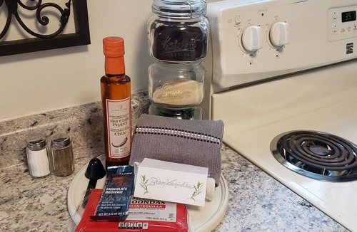 Nueva Ensenada House | Pura Vida Casita Retreat: Temp-control heat+more modern conveniences for comfort