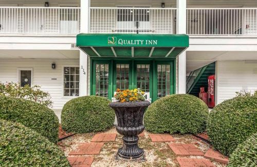 Lancaster Hotel | Quality Inn Lancaster