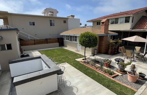 Ensenada Apartment | Quality Lodging by the Sea. Studio apartment w/garage100 yards from the beach.