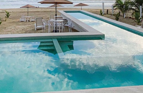 Ixtapa - Zihuatanejo Hotel | Queen size Room, ground floor