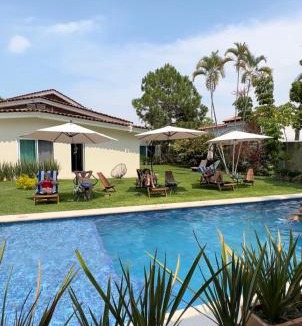 Ajijic Bed & Breakfast | Quinta Los Caballos