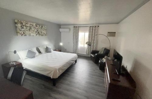 East Stroudsburg Resort | Rainbow Mountain Resort - LGBTQ Friendly