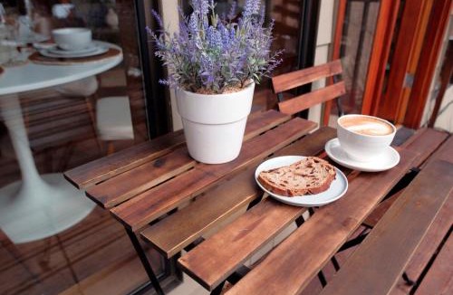 Mirrormont House | Rainier View Lodge - Seattle & Mountain Escape 2BR