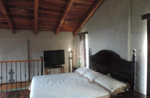 Villa del Carbon House | Rancho los Madroños