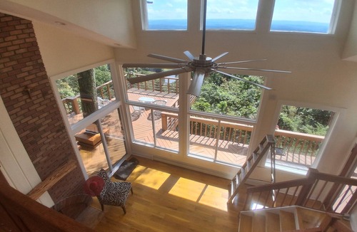 Beemerville House | Rarest of the rare. Sky house. Best view in the tri-state