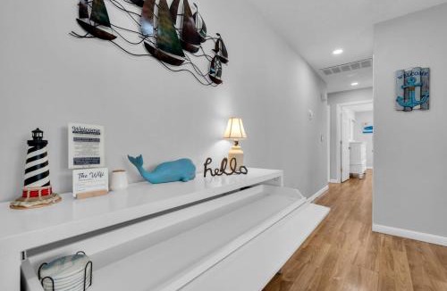 Ocean Gate House | Relaxed Ocean Gate Shore Getaway 3BR with Sofa Bed Fireplace and Parking