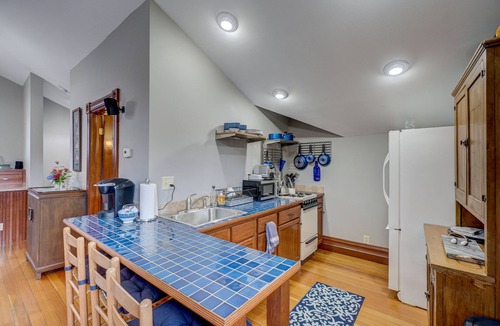 Stillwater Apartment | Relaxing South Hill Loft - Studio Apartment in Historic Stillwater Minnesota