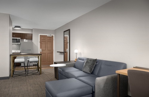 Linthicum Heights Hotel | Residence Inn by Marriott BWI Airport