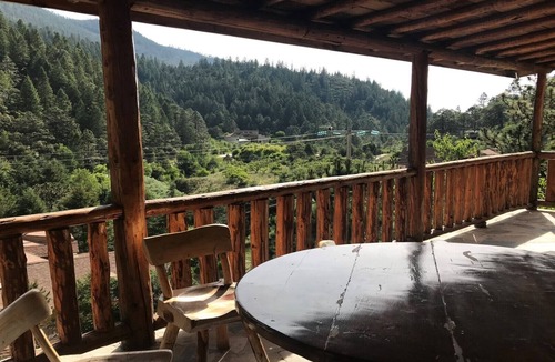 San Antonio de Las Alazanas Cabin | Residencial Bosques de Monterreal a beautifyl Swiss Cabins inside the woods