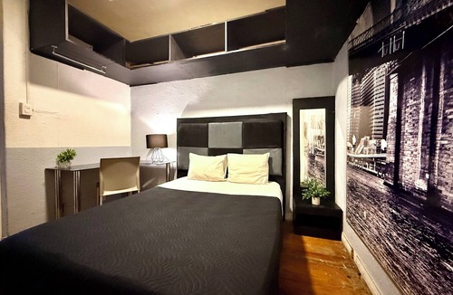 La Condesa Hotel | RMS Hostal - Condesa