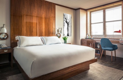 Hudson Square Hotel | Room in Art-Industrial Hotel w/Roof Views & Excellent SoHo Dining Options