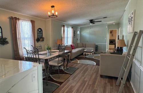 Moon Lake Estates House | Room in shared home up to 3 People