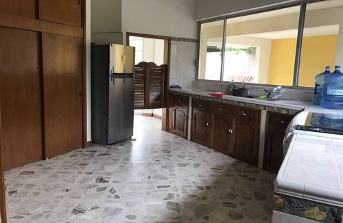 Ciudad Fernandez House | Round house 15 minutes from the crescent