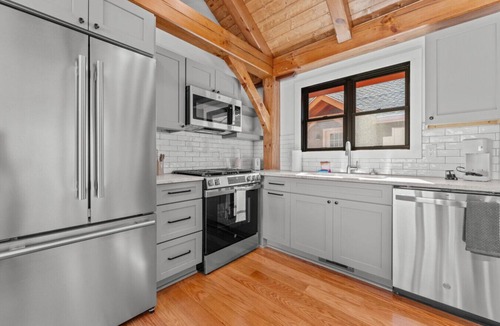 Sugarfork Cabin | Ruby Cabin at Highland Peaks Retreat
