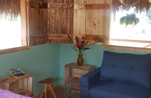 Barra de Navidad Ski Chalet | Rustic Cabaña with pool (Rosamarada)
