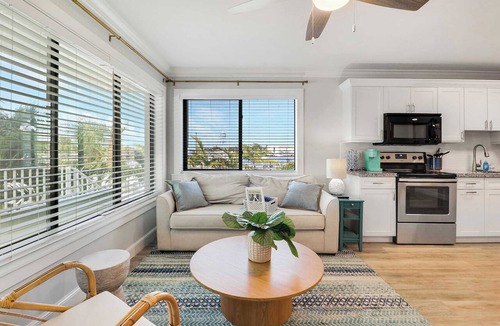 Stuart Apartment | Sailfish Suites 7 - Waterfront Lodging