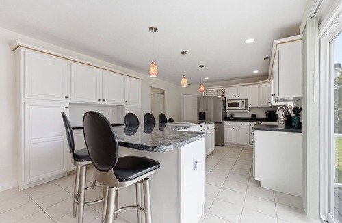 Morehead City House | Salty Paws Cottage - Where Coastal Comfort Meets Pet-Friendly Living!