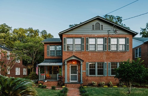San Marco House | San Marco 2BR King Porch & Pool Table
