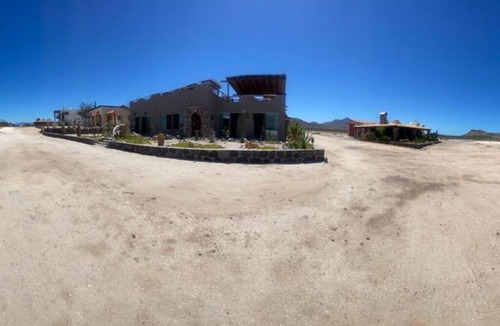 Mulege House | Sanctuary/Sanctuario at Playa Naranjos