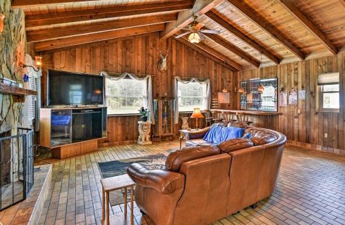 Sanford House | Sandford Vacation Rental Near Airport & Lake!