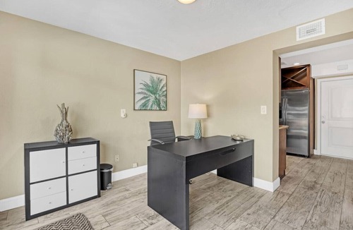 Cocoa Isles Apartment | Sandpiper Retreat | Pool | Jacuzzi | Game Room