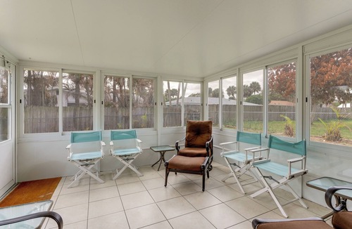 Interchange Square House | Screened Porch + Patio: Group Getaway in Palm Bay!