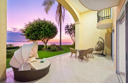 Marina Vallarta Villa | Seafront Villa - Puerto Vallarta