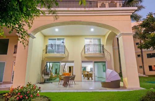 Marina Vallarta Villa | Seafront Villa - Puerto Vallarta