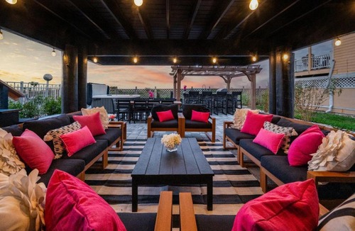 Vilano Beach House | Seaside Rose Luxury Direct Ocean Front, Heated Pool, Hot Tub, Downtown, Game Room, Sleeps 28, Pets