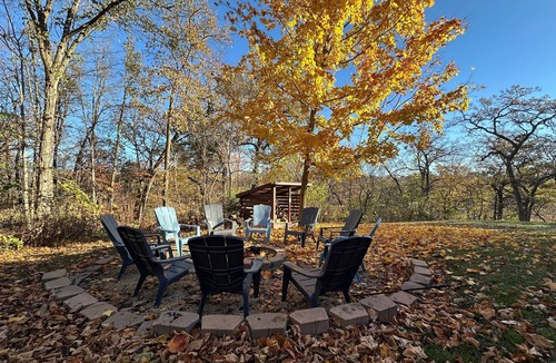 Apple River Cabin | Secluded Cabin w Game Room, Beach, Pool & Lake Access (near Galena)