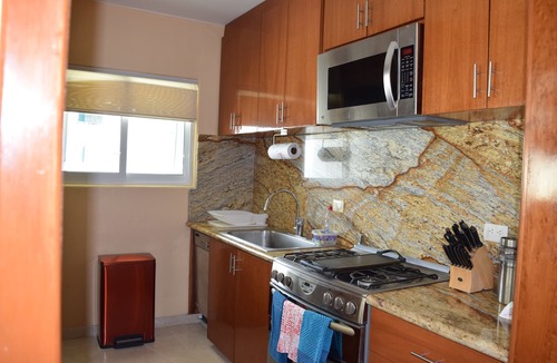 Punta Cancun Condo | SEPT NOV SALE Amazing Beach Front Apartment, 3 BDRMS, 3 Baths, Sleeps 8,