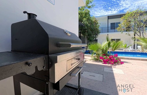 La Paz Apartment | Shared Pool Oasis | Near Malecón | BBQ | Wi-Fi