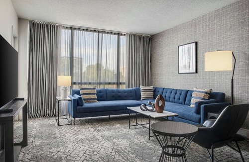Second Ward Hotel | Sheraton Charlotte Hotel