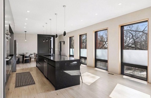 Shoreview House | Shoreview Executive Retreat